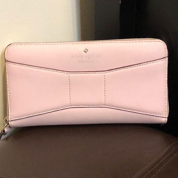 KATE SPADE Faux Pink Bow Full Zip Continental Wallet